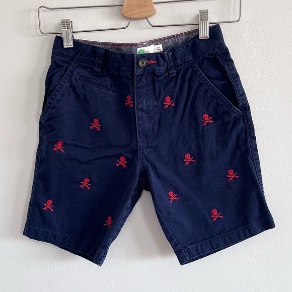 Bundle of 2 boys Boden skull embroidered short and Old navy cool human hoodie - Picture 2 of 8